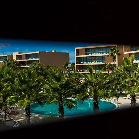 Salgados Dalma Palm * Албуфейра